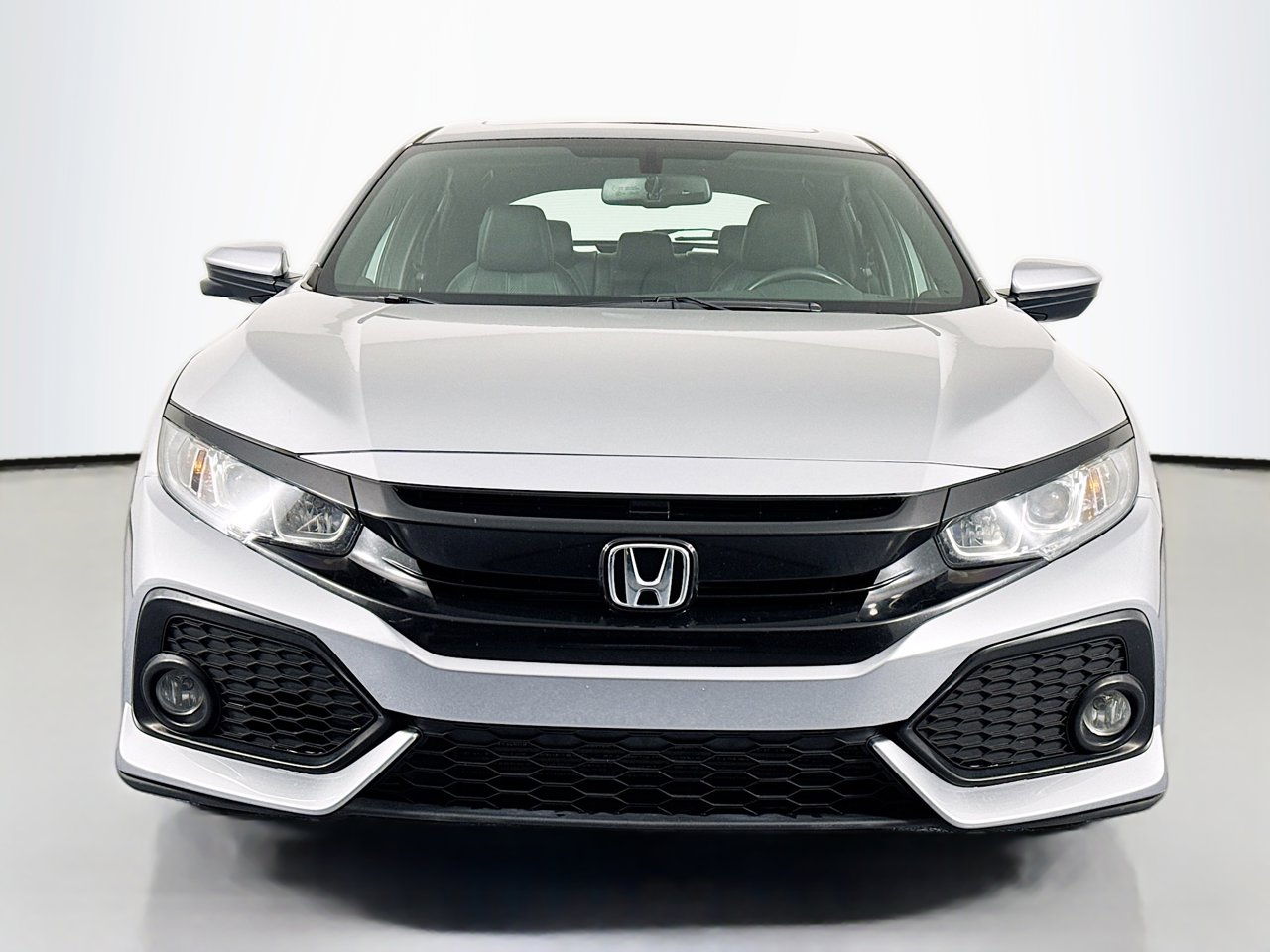 honda civic hatchback 2018 SHHFK7H70JU205849 image honda civic hatchback 2018 SHHFK7H70JU205849 image